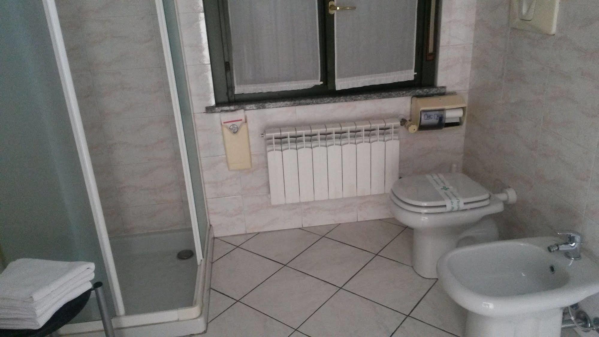 Hotel Residence La Fontana Mariano Comense Εξωτερικό φωτογραφία